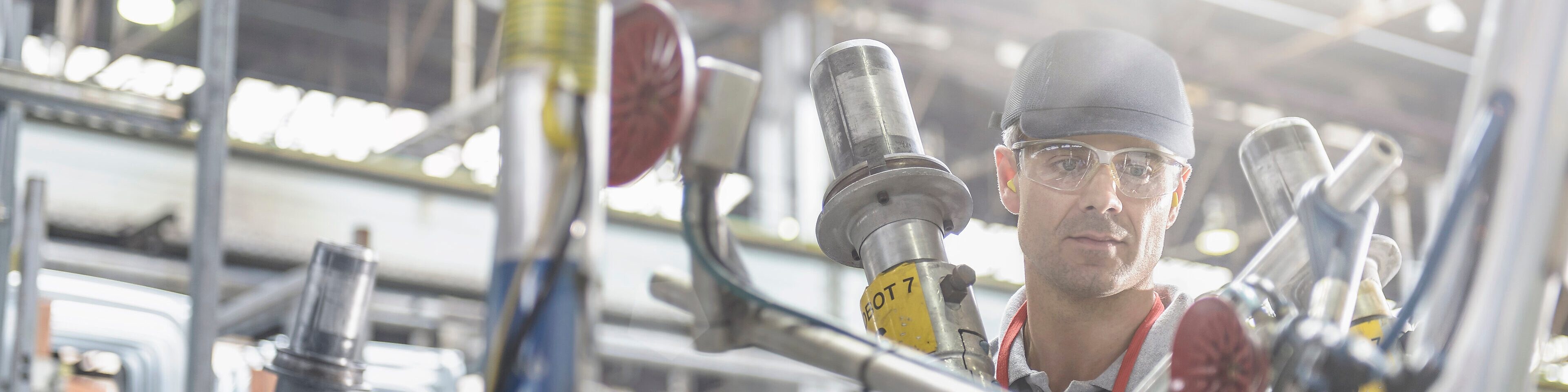 Engineer working with Shell Lubricants
